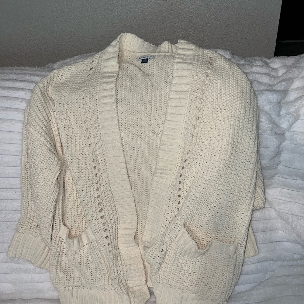 American Eagle Outfitters Cream Knit Cardigan